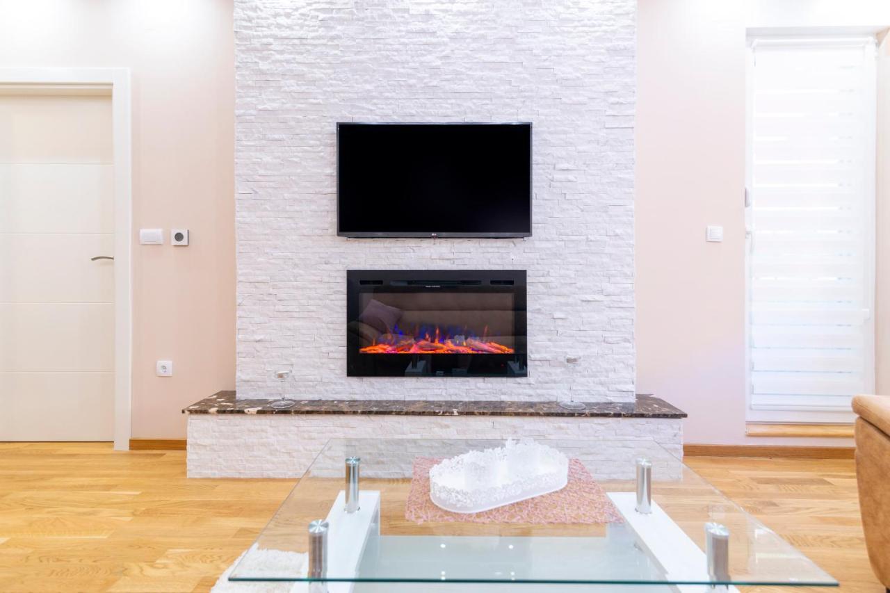 Mili Lux Apartman Novi Sad Exteriér fotografie